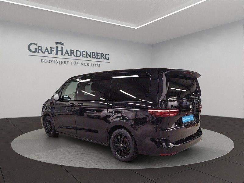 Gebraucht VW Multivan Life 218 PS (160 kW) 2022 Schwarz Van