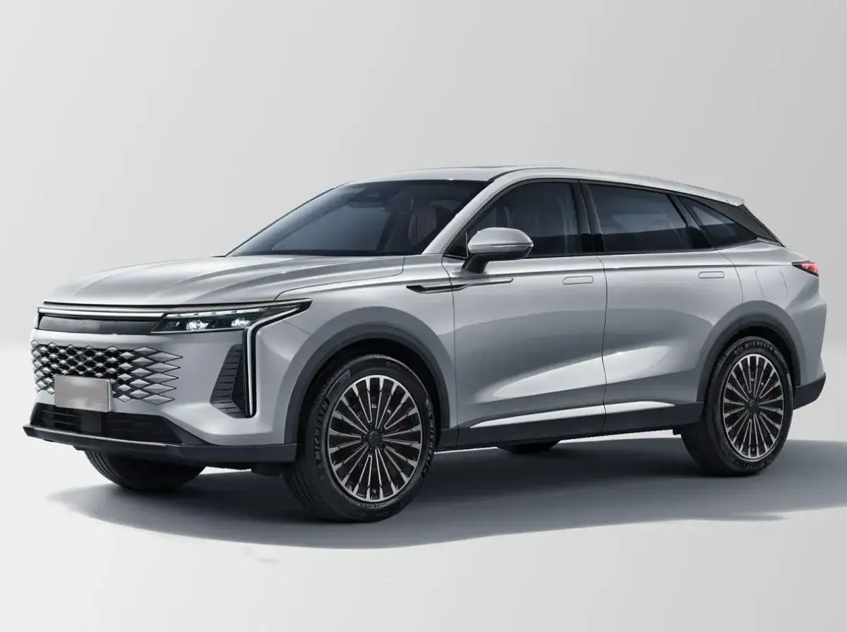 Gebraucht Omoda 9 537 PS (394 kW) 2026 SUV