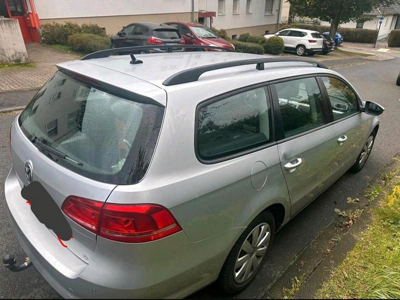 Usata VW Passat 140 CV (102 kW) 2013 Argento Station wagon