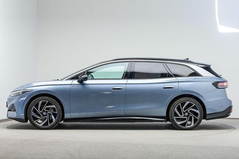 Gebraucht VW ID.7 Pro 210 kW (286 PS) 2024 Blau Kombi