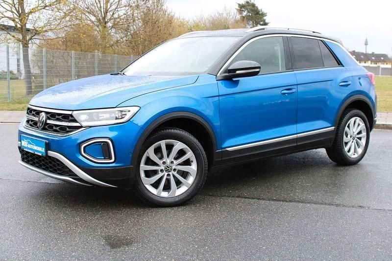 Gebraucht VW T-Roc Style 116 PS (85 kW) 2023 Blau SUV