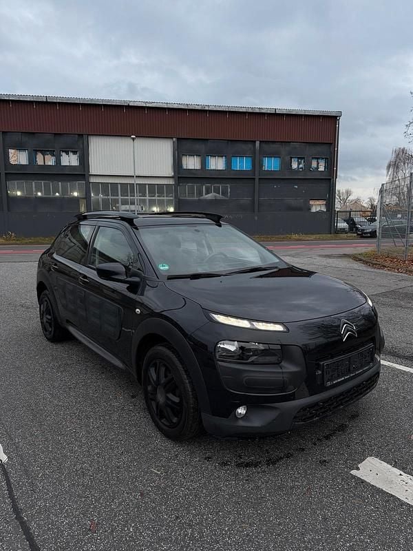 Schwarz Gebraucht 2017 Citroën C4 Cactus Kleinwagen | 5.499 € (Fairer Preis) - Bild 1/4
