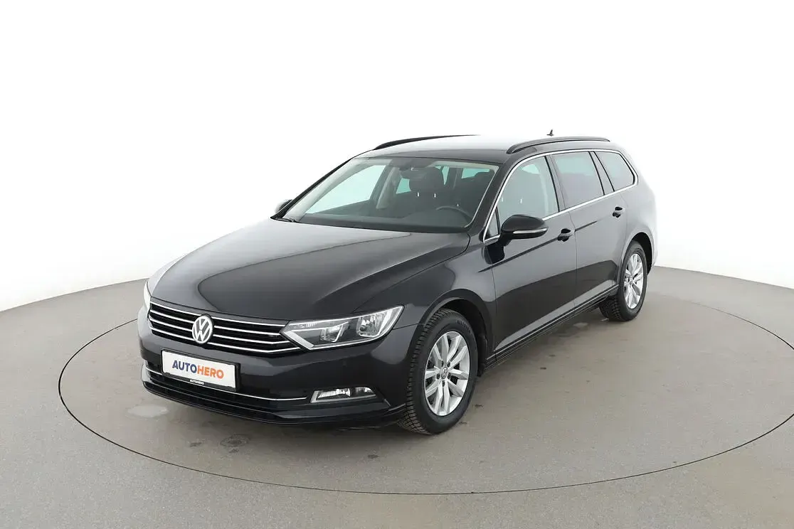 Gebraucht VW Passat Comfortline 150 PS (110 kW) 2018 Kombi