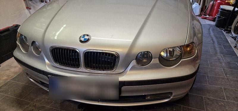 Gebraucht BMW 316 116 PS (85 kW) 2003 Silber Limousine