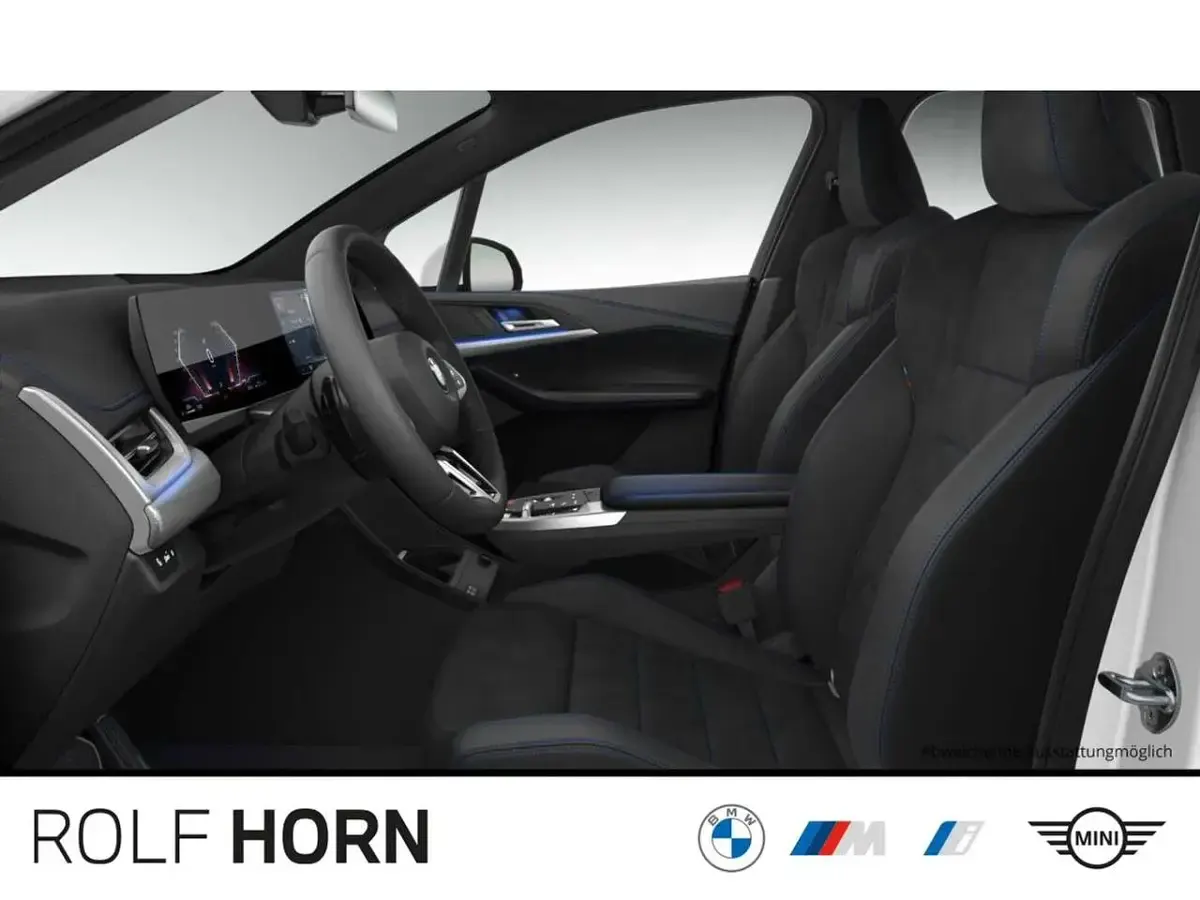 Gebraucht BMW 220 Active Tourer M Sport 170 PS (125 kW) 2025 Alpinweiß Van / Kleinbus