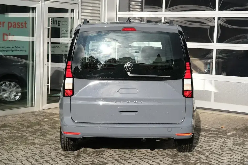 Neu VW Caddy Life 116 PS (85 kW) 2026 Pure grey Van / Kleinbus