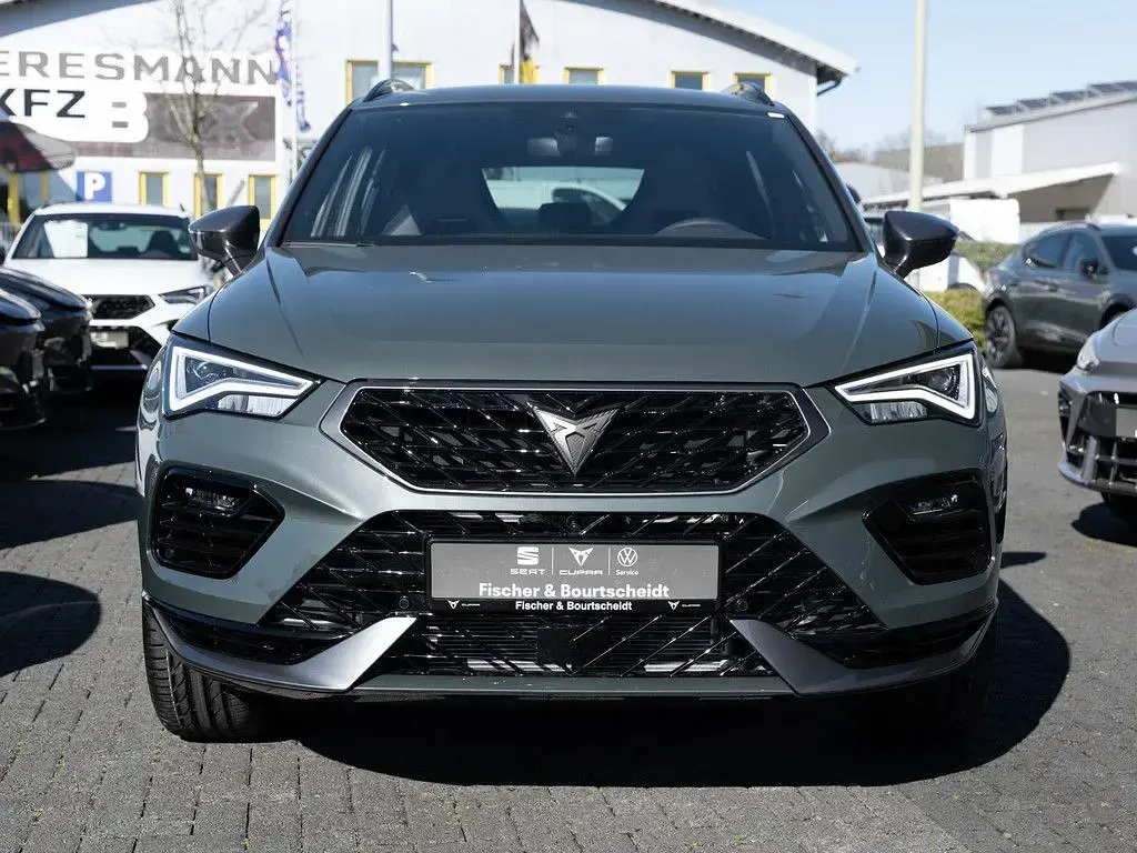 Neu Cupra Ateca 150 PS (110 kW) 2026 Wurzelgrün SUV