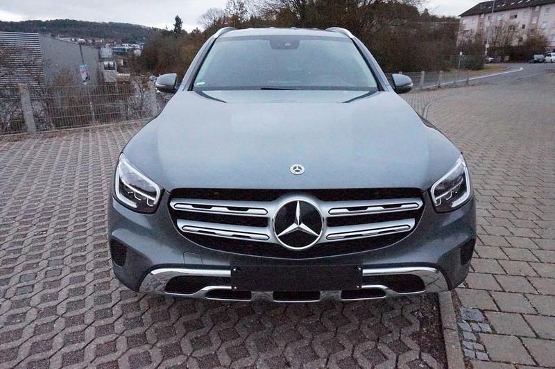Gebraucht Mercedes GLC300 245 PS (180 kW) 2021 Grau SUV