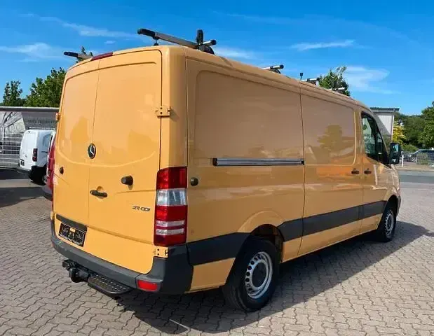 Gebraucht Mercedes Sprinter 114 PS (83 kW) 2018 Andere Van