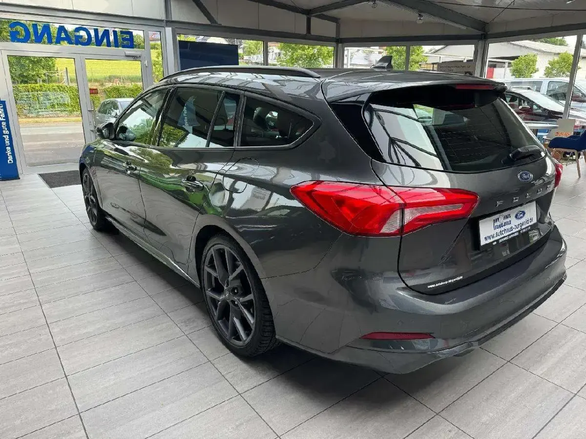 Gebraucht Ford Focus ST-Line 182 PS (133 kW) 2020 Magneticgrau (metallic) Kombi