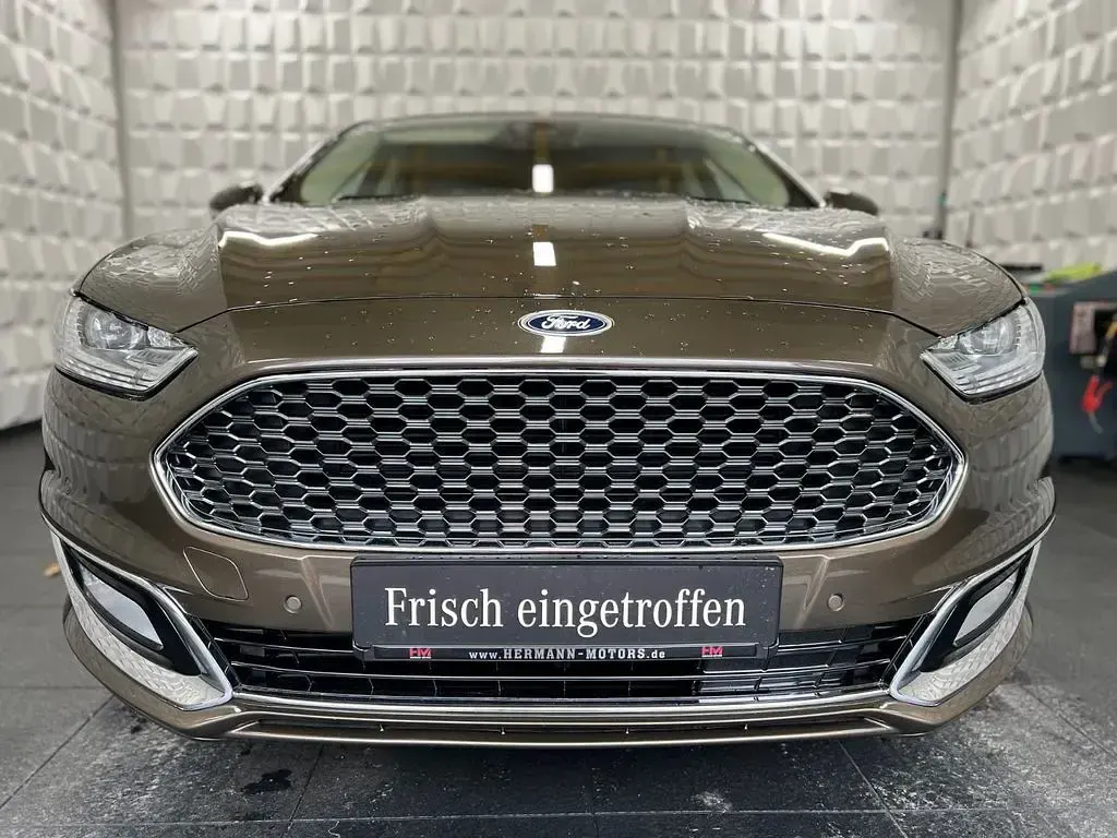 Gebraucht Ford Mondeo Vignale 150 PS (110 kW) 2017 Braun Limousine