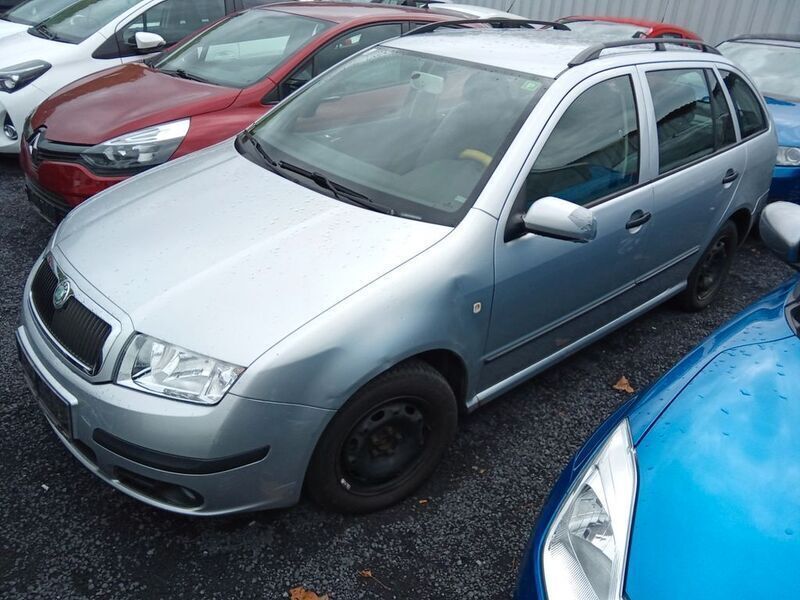 Silber Gebraucht 2007 Skoda Fabia Ambiente Kombi | 700 € (Superpreis) - Bild 1/4