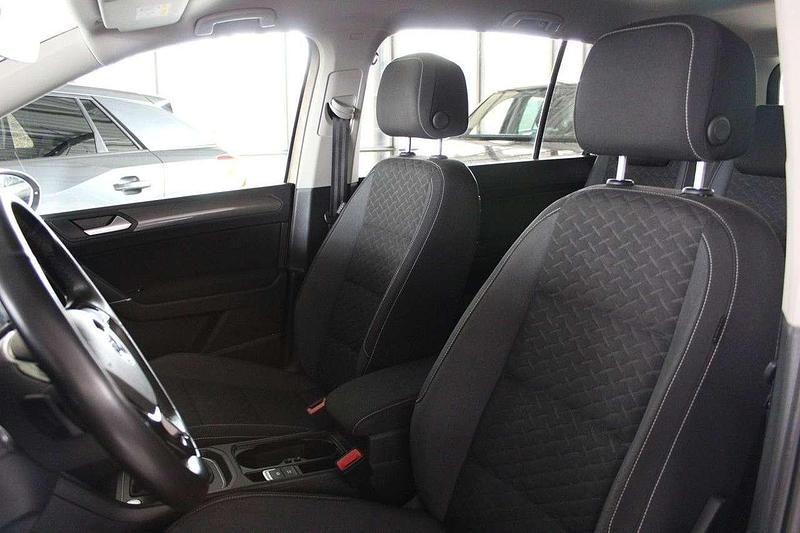 Gebraucht VW Touran Join 150 PS (110 kW) 2018 Beige Van / Kleinbus