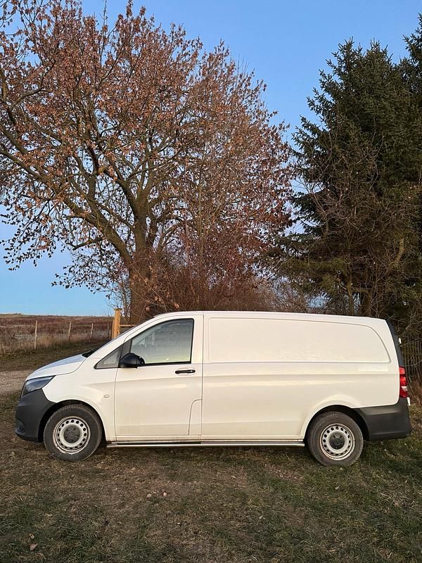 Gebraucht Mercedes Vito 136 PS (100 kW) 2021 Weiß Van
