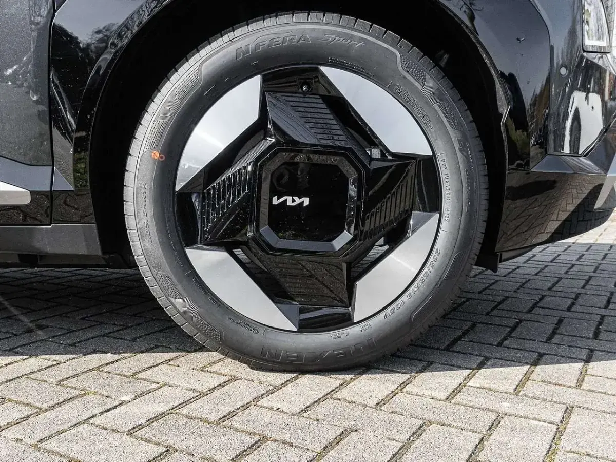 Neu Kia EV5 Earth 160 kW (218 PS) 2026 Gravitygrau SUV