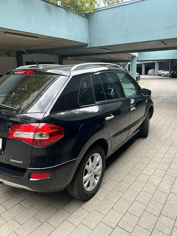 Gebraucht Renault Koleos Expression 171 PS (125 kW) 2009 Schwarz SUV