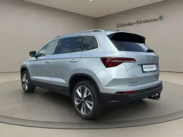 Gebraucht Skoda Karoq 150 PS (110 kW) 2025 Silber SUV