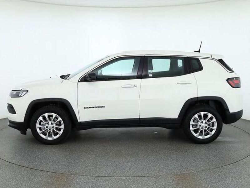 Gebraucht Jeep Compass 131 PS (96 kW) 2024 Andere SUV