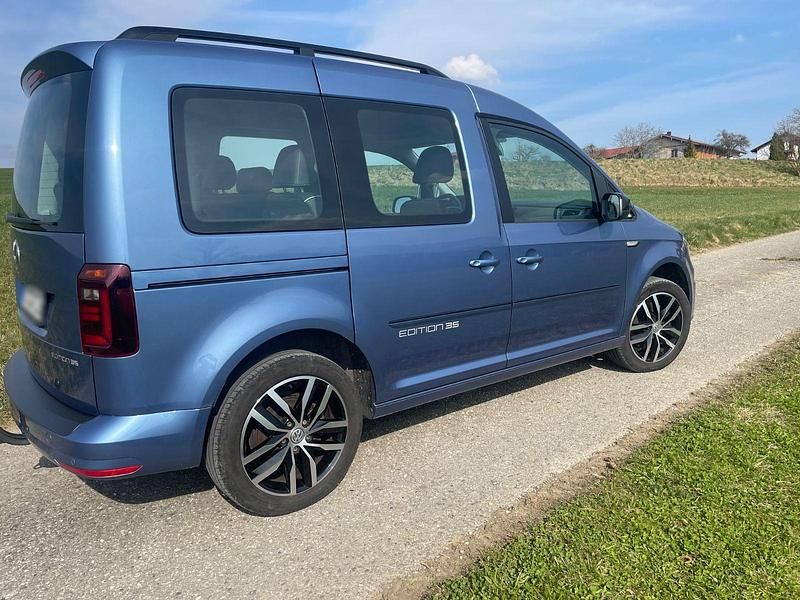 Gebraucht VW Caddy Edition 150 PS (110 kW) 2019 Blau Van / Kleinbus