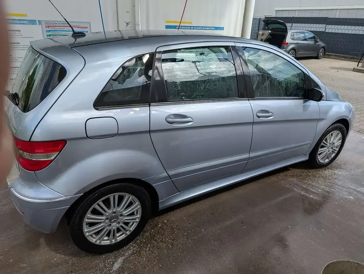 Gebraucht Mercedes B200 193 PS (141 kW) 2005 Van / Kleinbus