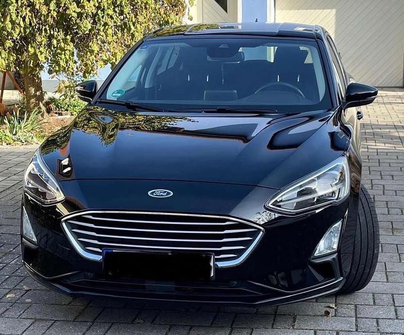 Gebraucht 2018 Ford Focus Limousine | 11.500 € (Fairer Preis) - Bild 1/4