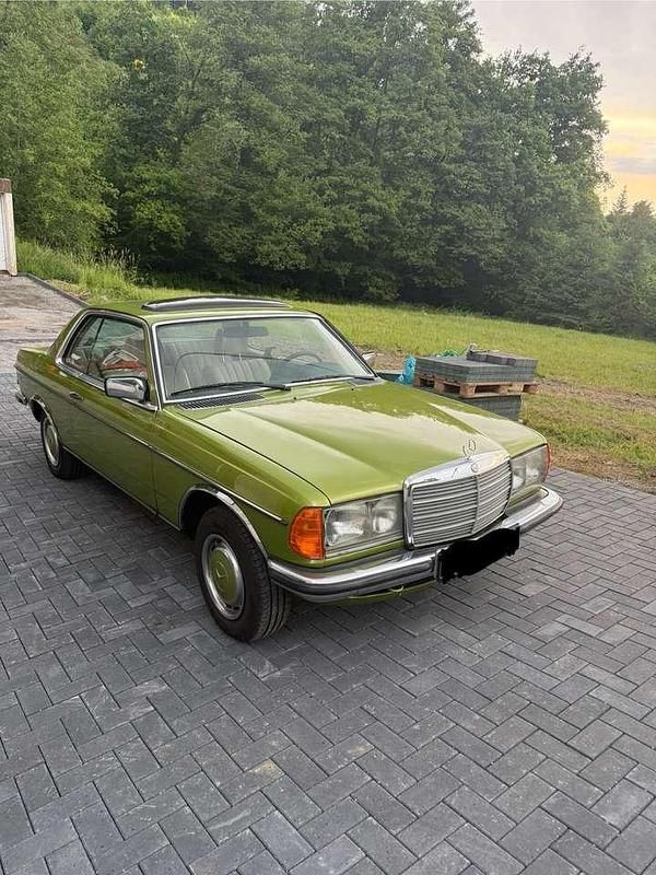 Gebraucht 1978 Mercedes 230 Coupé | 14.000 € - Bild 1/4