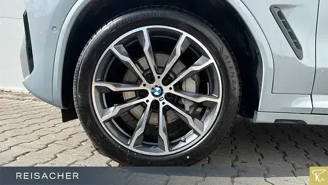 Gebraucht BMW X4 Efficient Dynamics 245 PS (180 kW) 2025 M brooklyn grau metallic SUV
