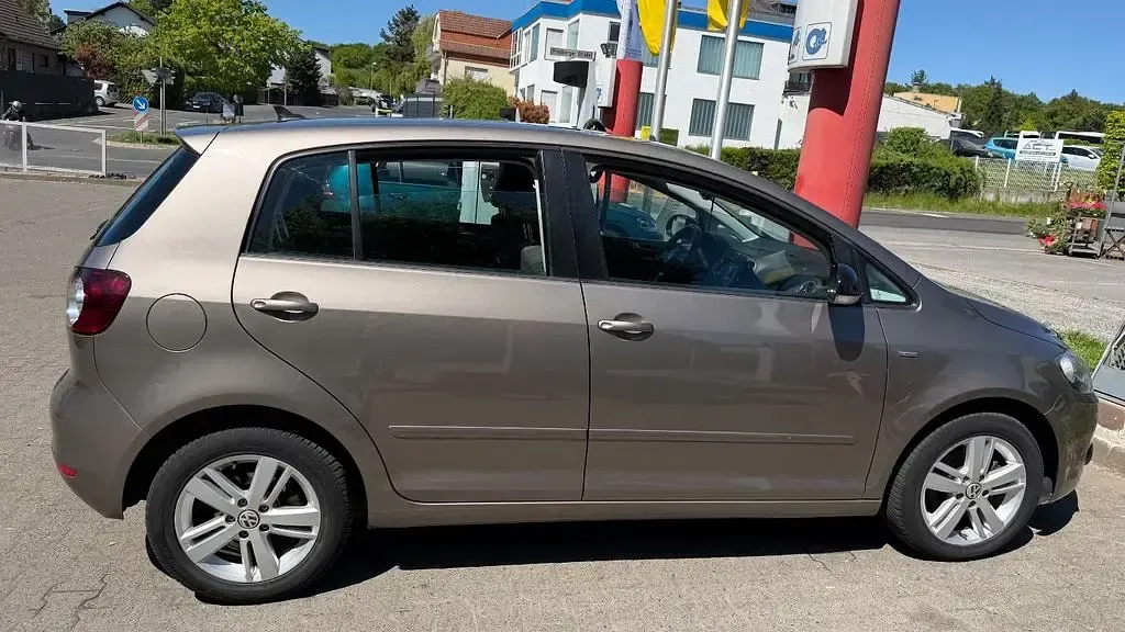 Gebraucht VW Golf Plus Cross Match 105 PS (77 kW) 2012 Van / Kleinbus