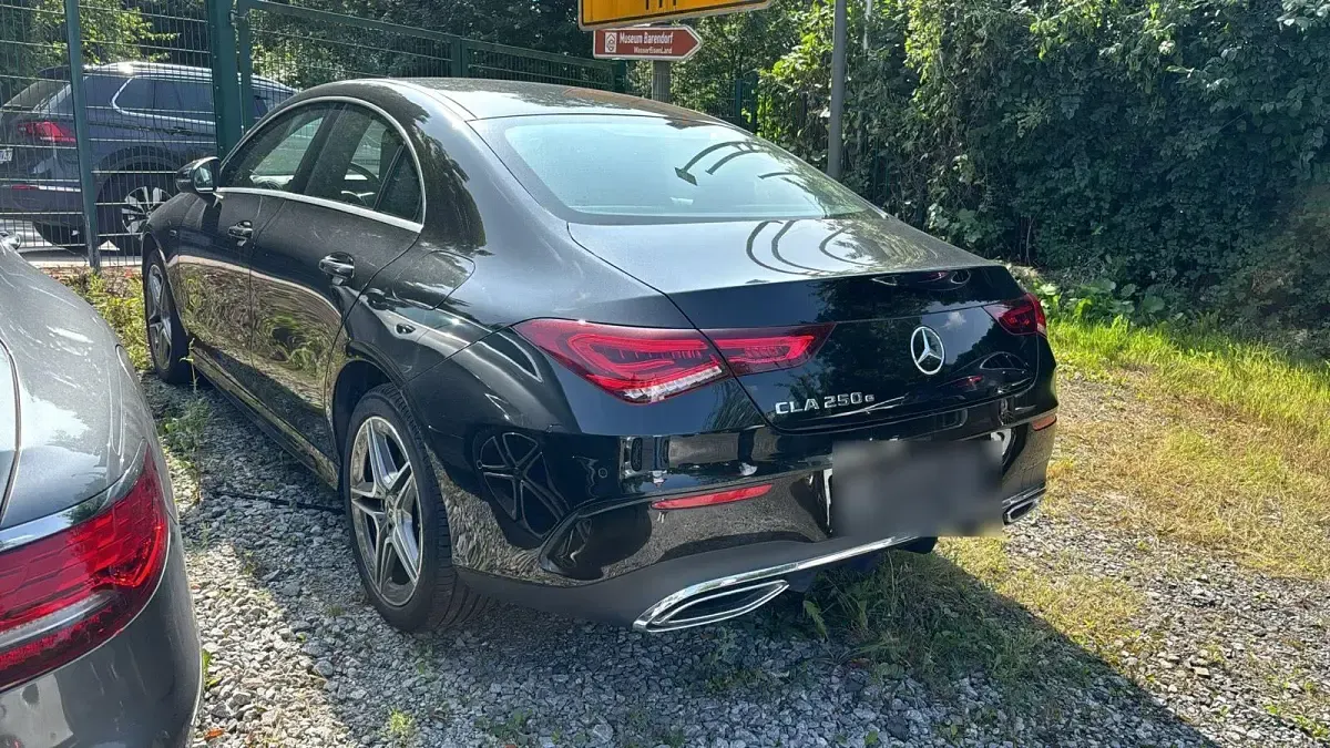 Gebraucht Mercedes CLA250 160 PS (117 kW) 2021 Schwarz Coupé