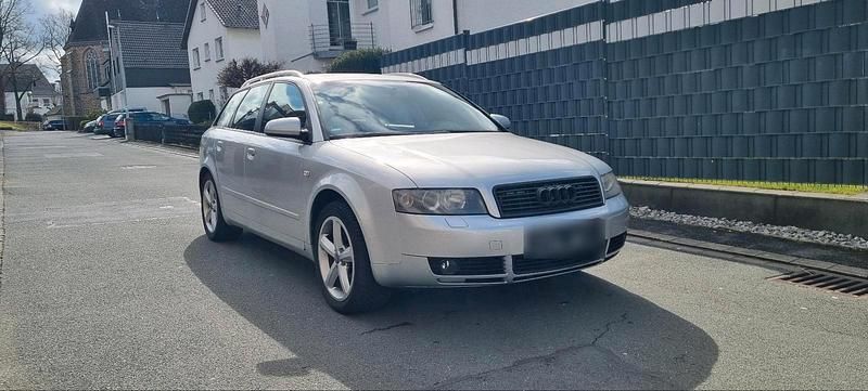 Gebraucht Audi A4 163 PS (119 kW) 2003 Silber Kombi