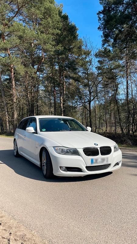 Gebraucht BMW 318 170 PS (125 kW) 2008 Weiß Kombi