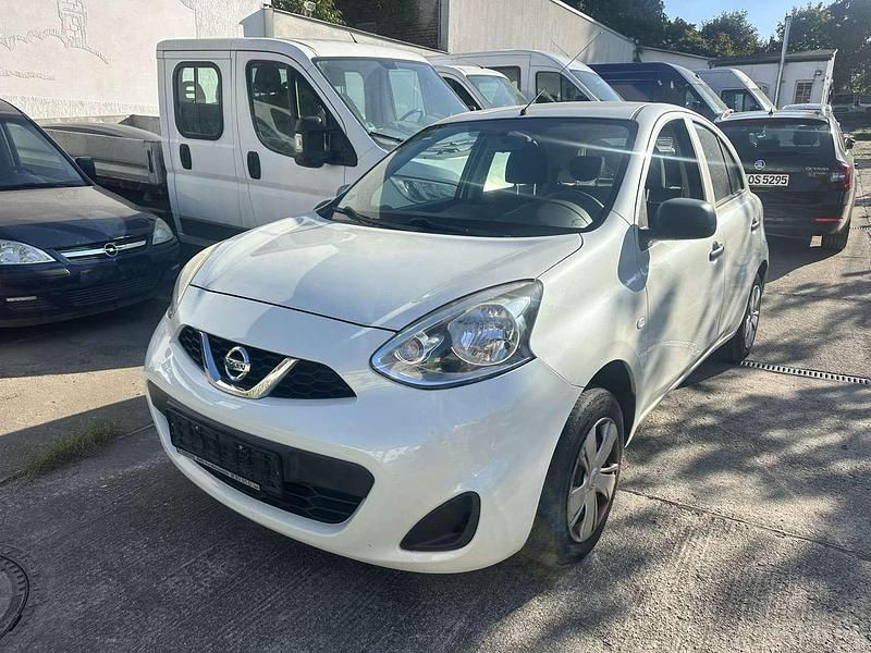 Weiß Gebraucht 2015 Nissan Micra Visia Kleinwagen | 5.300 € (Fairer Preis) - Bild 1/4
