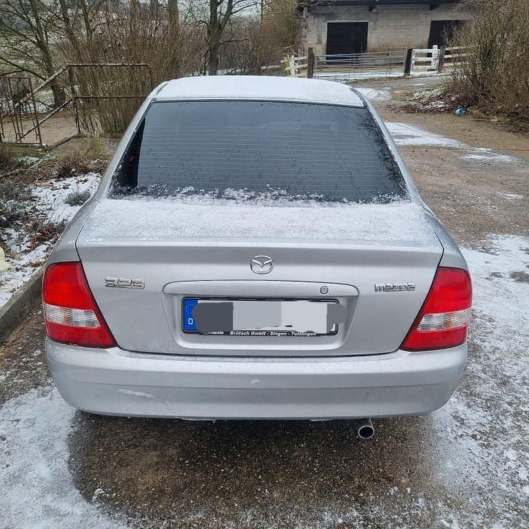 Gebraucht Mazda 323S Exclusive 98 PS (72 kW) 2002 Silber Limousine
