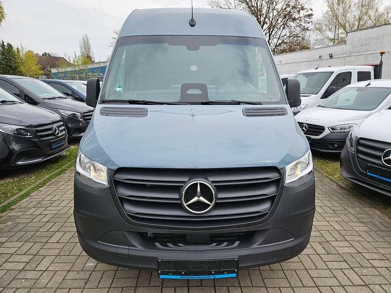 Gebraucht Mercedes Sprinter 170 PS (125 kW) 2025 Blaugrau mb 7709 Van