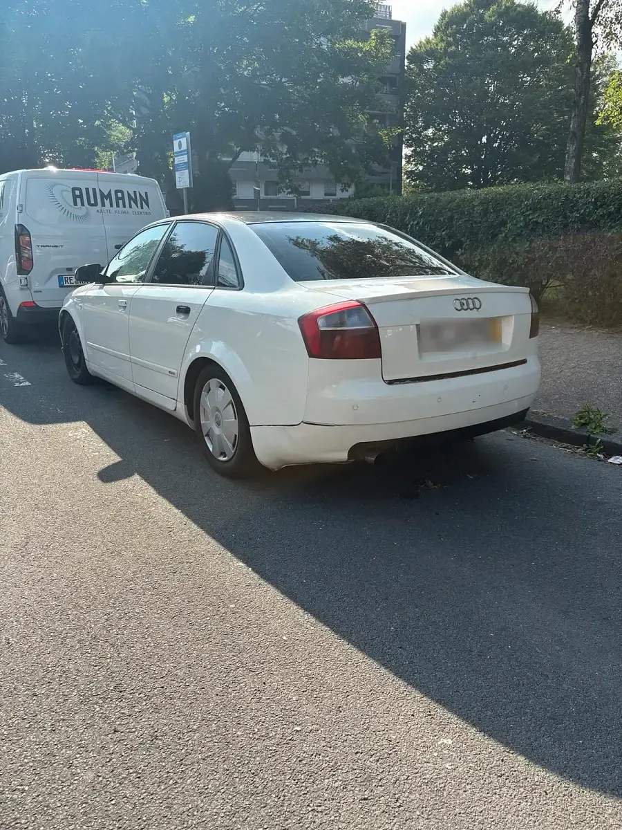 Gebraucht Audi A4 S-Line 131 PS (96 kW) 2004 Weiß Limousine