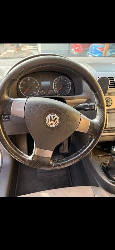 Gebraucht VW Touran Cross 140 PS (102 kW) 2007 Silber Van / Kleinbus
