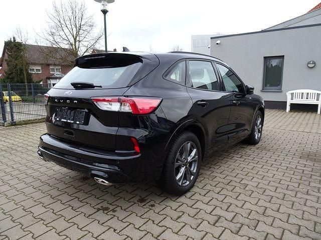 Gebraucht Ford Kuga ST-Line 150 PS (110 kW) 2024 Schwarz SUV