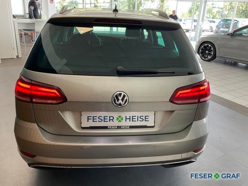 Gebraucht VW Golf VII Comfortline 150 PS (110 kW) 2019 Silber Kombi