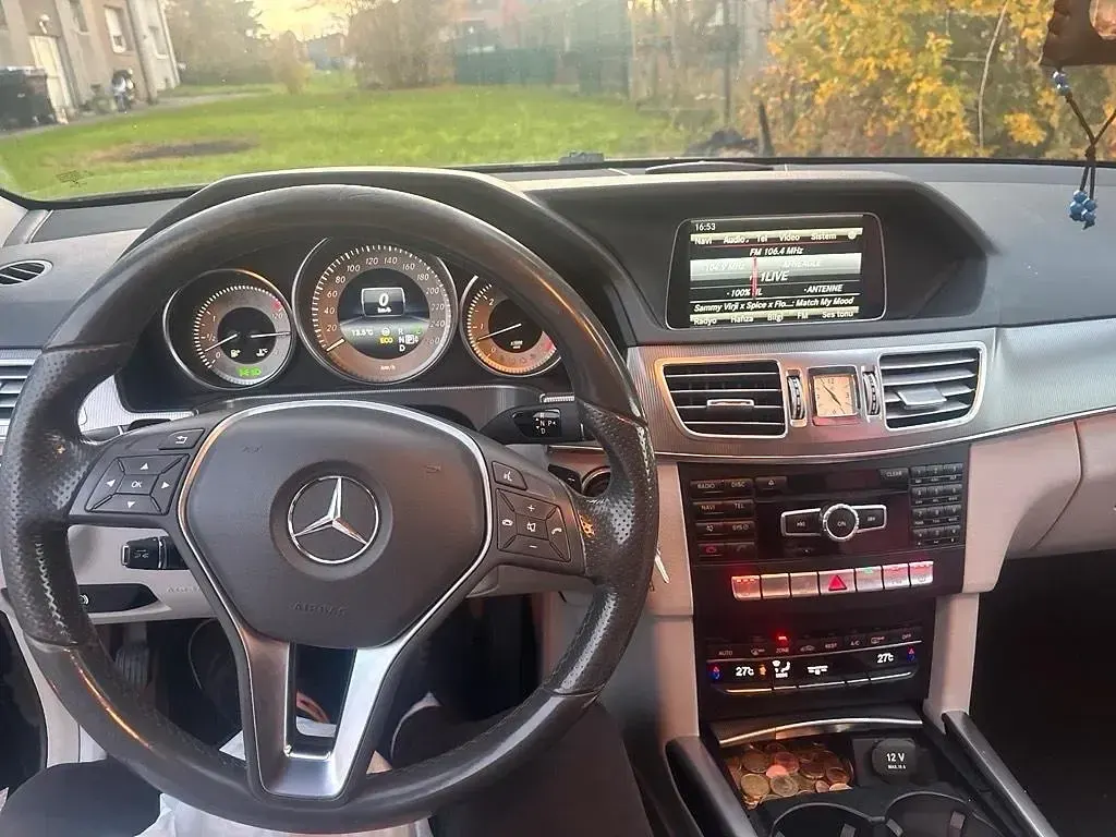 Gebraucht Mercedes E350 252 PS (185 kW) 2013 Schwarz Limousine