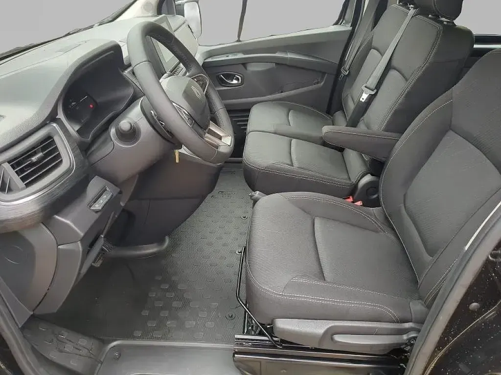 Neu Renault Trafic 170 PS (125 kW) 2025 Schwarz Van / Kleinbus