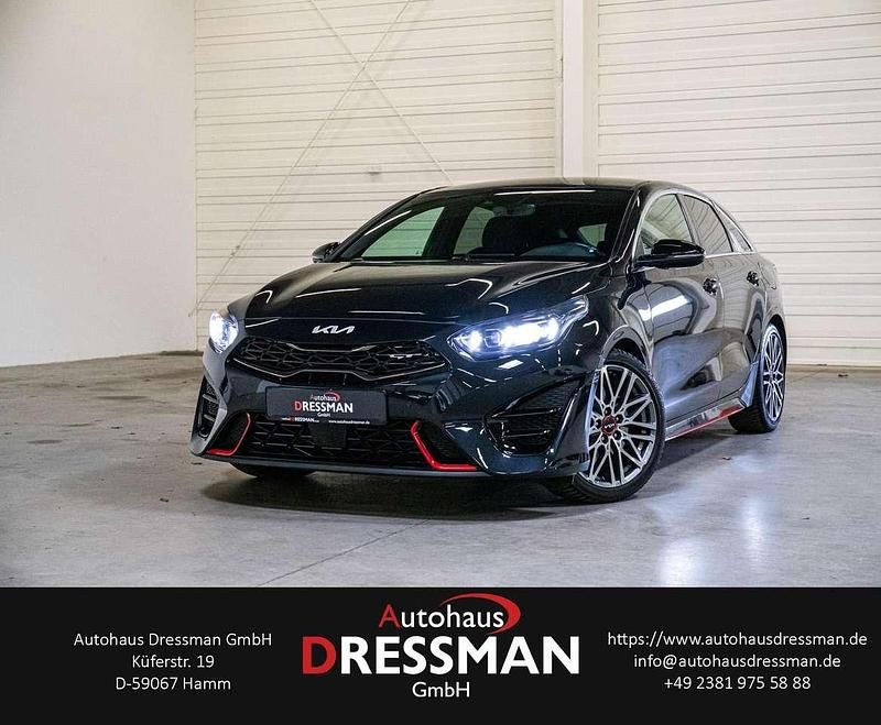 Gebraucht Kia ProCeed GT 204 PS (150 kW) 2023 (1k) zilinaschwarz met. Kombi