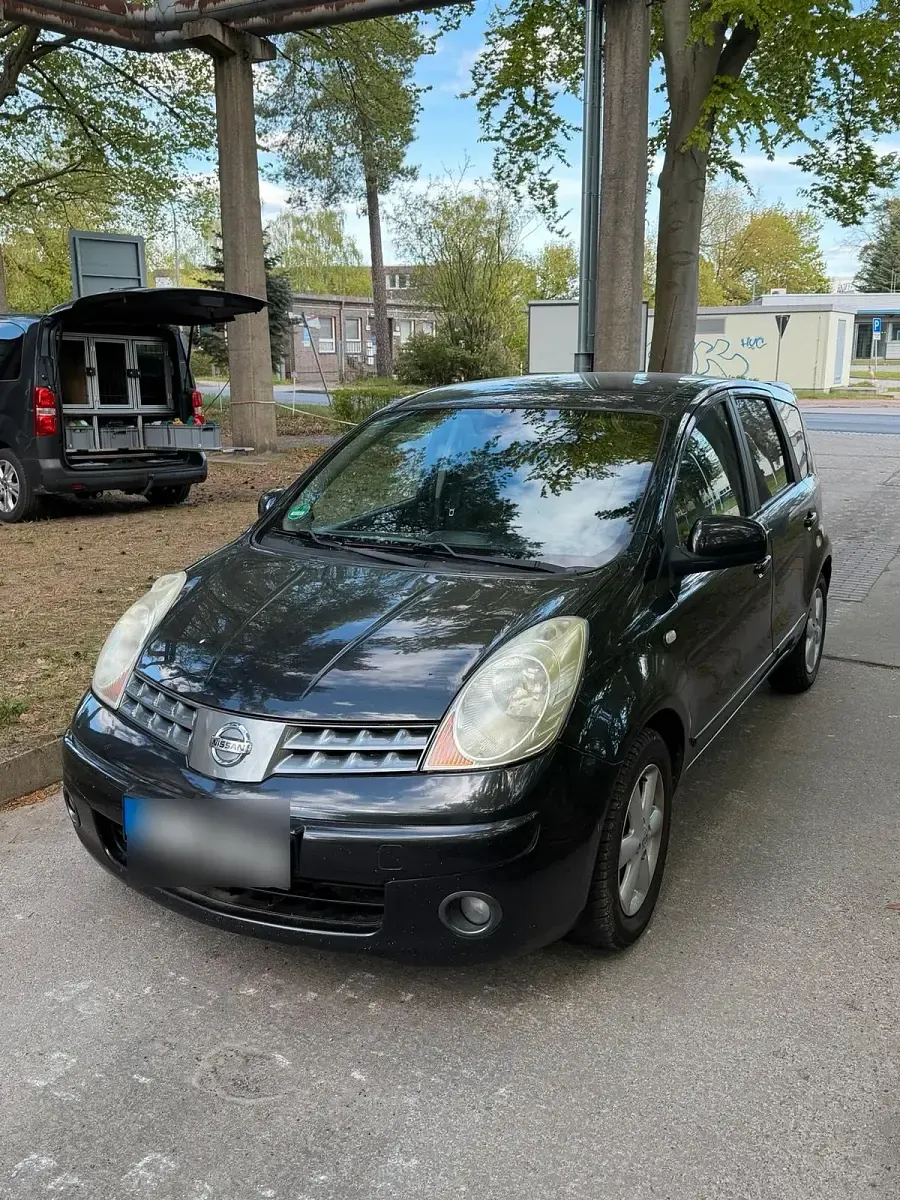Gebraucht Nissan Note 88 PS (64 kW) 2009 Schwarz Kleinwagen