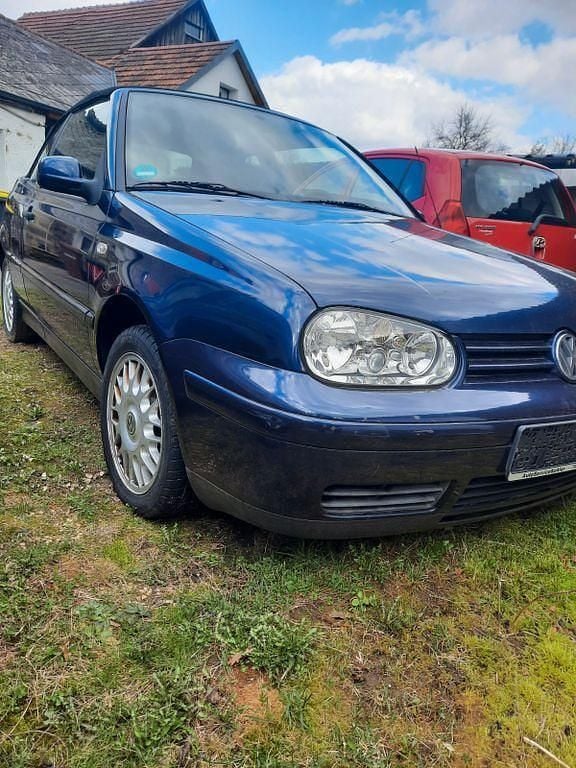 Gebraucht VW Golf Cabriolet Conceptline 116 PS (85 kW) 2002 Blau Cabrio