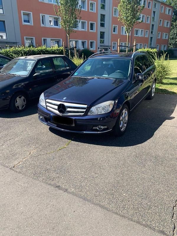 Gebraucht Mercedes C220 170 PS (125 kW) 2009 Blau Kombi