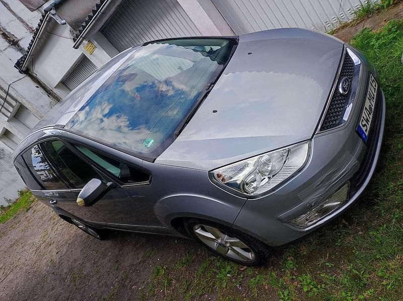 Gebraucht 2010 Ford Galaxy Titanium Van / Kleinbus | 3.800 € (Fairer Preis) - Bild 1/4