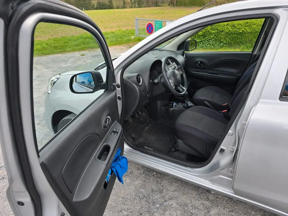 Gebraucht Nissan Micra 80 PS (58 kW) 2015 Grau Kleinwagen