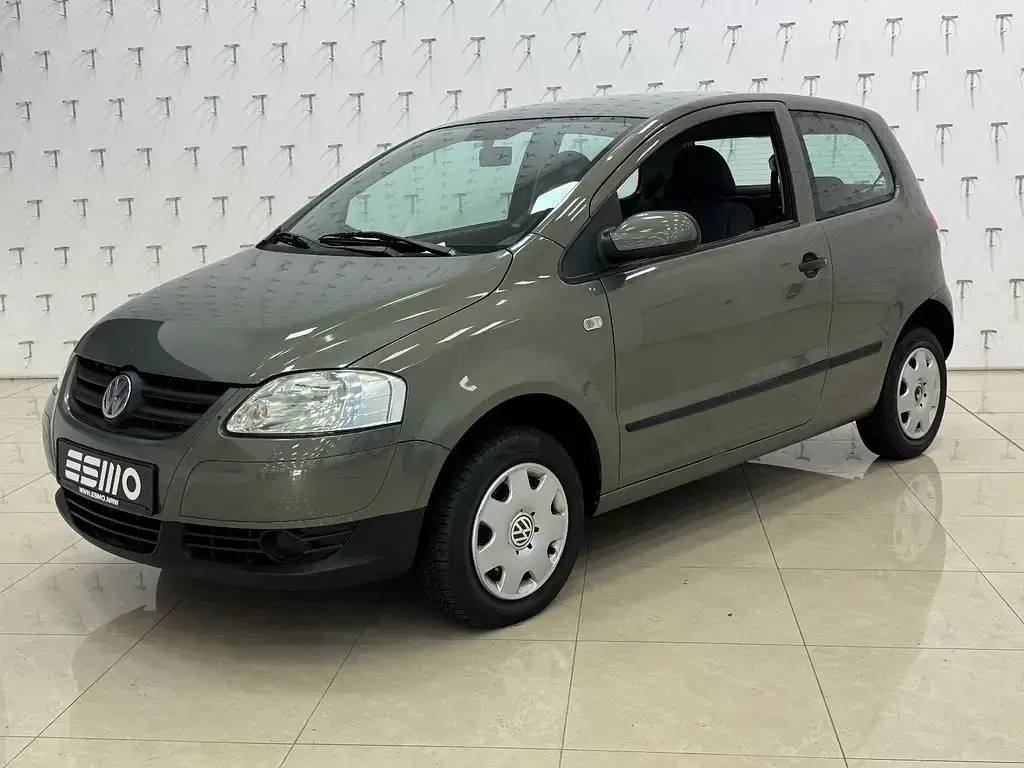 Gebraucht VW Fox Basis 54 PS (39 kW) 2007 Grün Kleinwagen