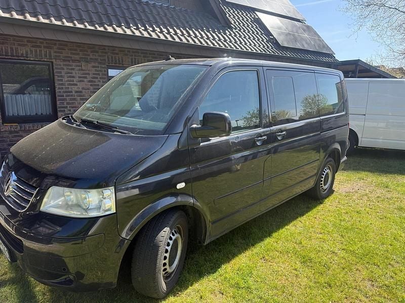 Second-hand VW T5 174 CP (127 kW) 2004 Negru Van