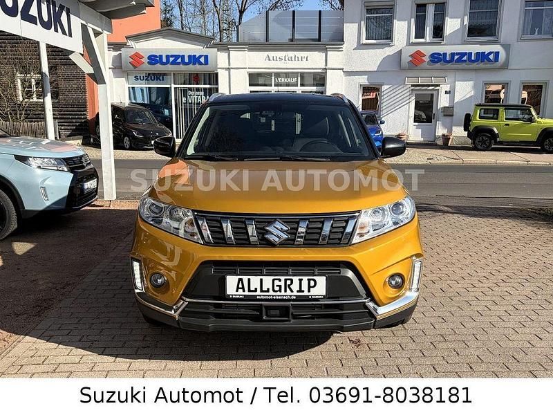 Gebraucht Suzuki Vitara Comfort 111 PS (81 kW) 2019 Gelb SUV