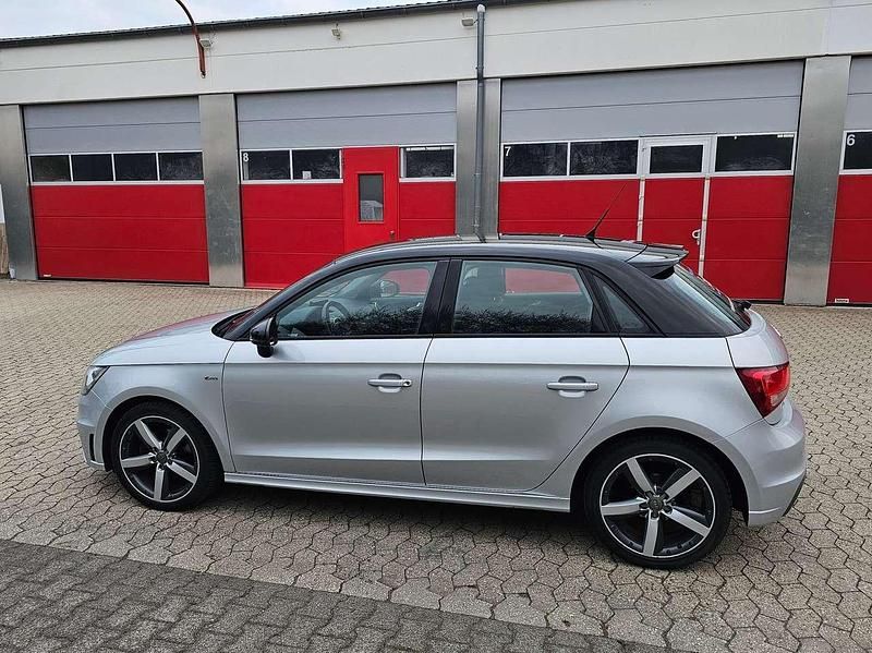 Gebraucht Audi A1 Sportback S-Line 122 PS (89 kW) 2013 Silber Kleinwagen
